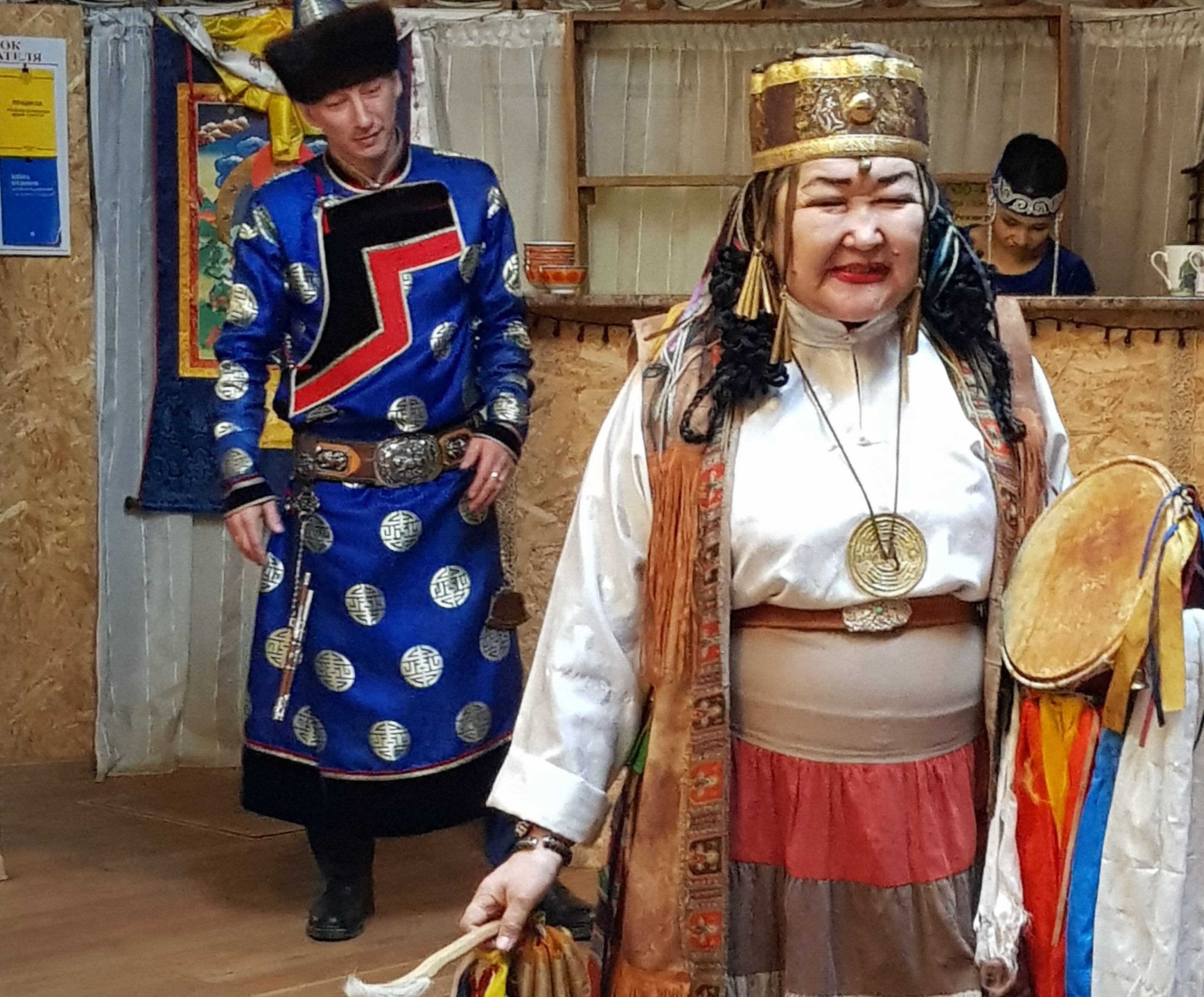 ブリヤート民族のウスチ オルダ村を訪問 プライベートツアー イルクーツク ロシア のお得なオプショナルツアー Hisgo トルコ