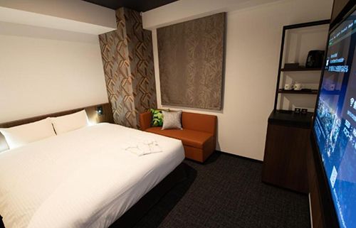 Henn na Hotel Akasaka Double Room - LG Styler