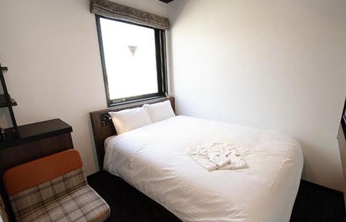 Hen na Hotel Akasaka Double Room with Small Double Bed