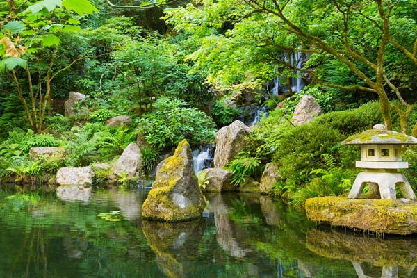 Top ５ Hotels with Japanese Gardens
