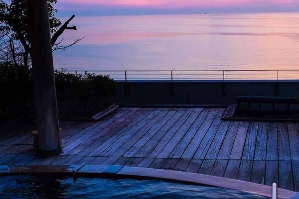 Top 5 Hotels with Open Air Baths and Ocean View