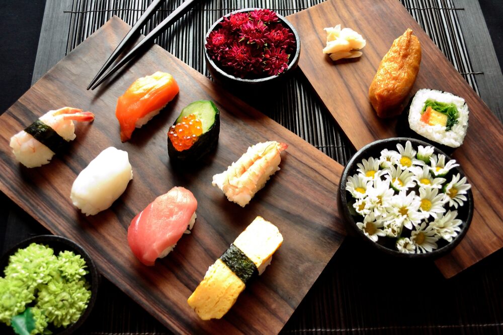 sashimi and sushi platter