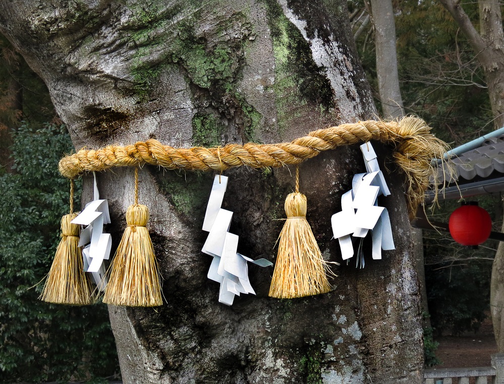 Mengenal 5 Simbol Yang Ada Dalam Ajaran Agama Shinto Di Jepang